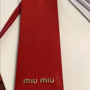 Miu miu accessory ( brand new condition)